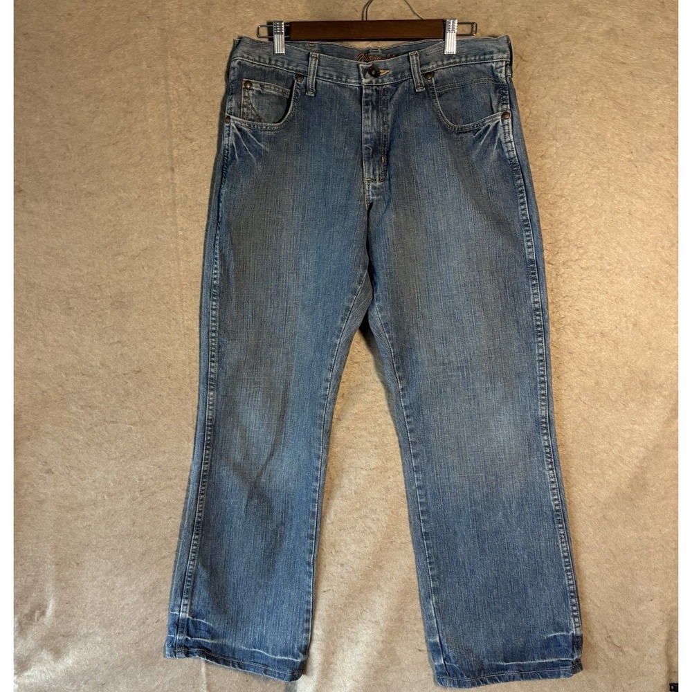 Wrangler Retro Relaxed Bootcut Jeans Men 34x31 Blue Med Wash Cowboy -SIZE NOTE